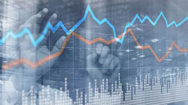 Üzleti pénzügyi kereskedési koncepció grafikon virtuális képernyő kettős kitettség. — Stock Fotó