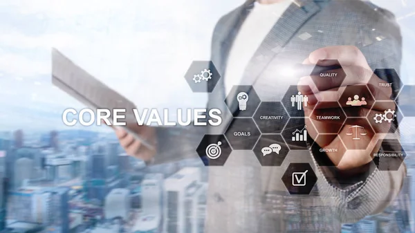 Základní hodnoty koncept na virtuální obrazovce. Obchodní a finanční řešení — Stock fotografie