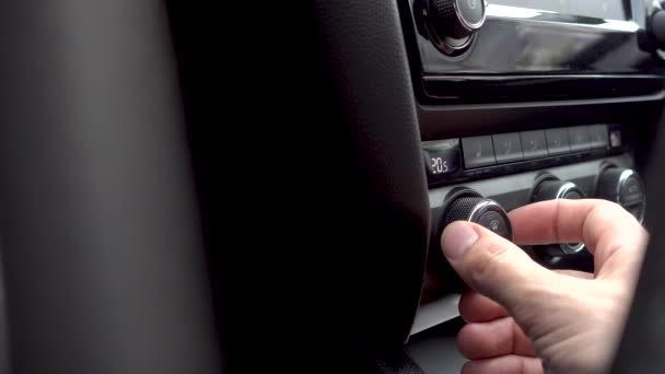 Climatización en el coche. Ajuste del control de temperatura . — Vídeos de Stock