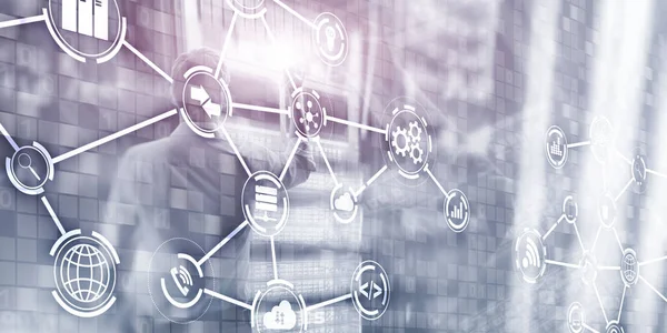 Şeyler bilgi ve telekomünikasyon teknolojisi dijital kavram internet. Karışık ortam