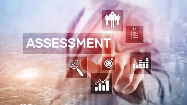 Bewertung Bewertung Messgröße Analytik Analyse Geschäfts- und Technologiekonzept auf verschwommenem Hintergrund — Stockfoto