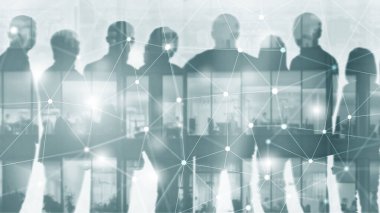 Siluetleri Cityscape arka plan üzerinde iş adamları. Kurumsal yaşam tarzı. Evrensel duvar kağıdı kavramı