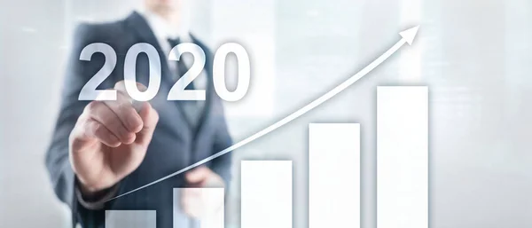 2020 년에는 미디어 기업의 성장 이 혼합되었다. 화살표가 있는 비즈니스 그래프. — 스톡 사진