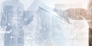 Elektronik devre kartı işlemcisi ve soyut iş geçmişi üzerine vitesler