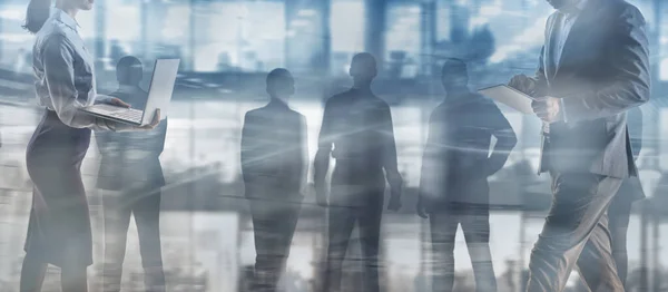 "People Team Corporate Silhouette". Абстрактное деловое образование . — стоковое фото
