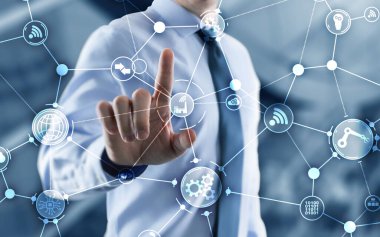 Soyut arka planda otomasyon yenilik kavramı üretiliyor.