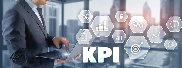 KPI Key Performance Indicator Концепція бізнес технологій 2021 . — стокове фото