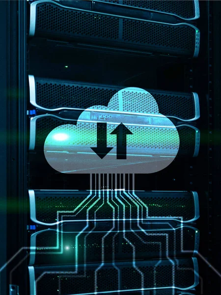 Зберігання хмарних технологій. Концепція Інтернету на фоні суперкомп'ютера. — стокове фото