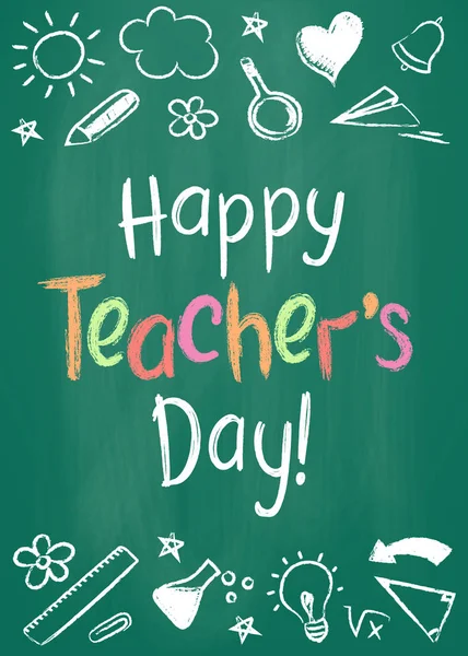 Happy Teachers Day tarjeta de felicitación o cartel en pizarra verde en estilo incompleto con estrellas y corazones dibujados a mano . — Vector de stock