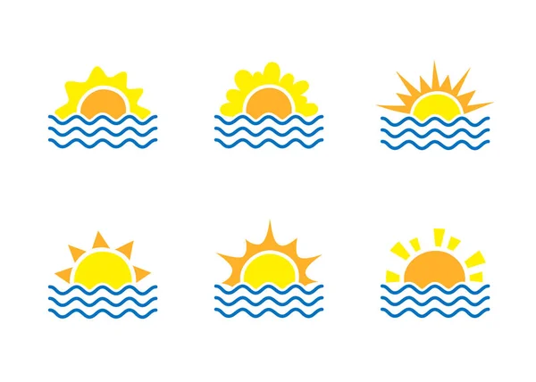 Collection de gabarits de logo Sunrise et sea cartoon. Ondes d'eau et des icônes de rayon de soleil ensemble. Concept d'agence de voyage — Image vectorielle