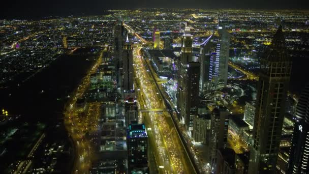 Hava Gece Işıklı City Sheikh Zayed Road Manzarası Gökdelenler Ticari — Stok video