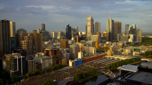 Melbourne Austrália Março 2018 Arranha Céus Comerciais Melbourne Cbd Entardecer — Vídeo de Stock