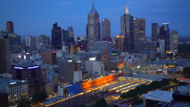Melbourne Australien Mars 2018 Ljus Melbourne Cbd Och Flinders Street — Stockvideo