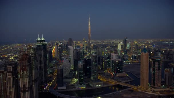 Dubai Marzo 2018 Ciudad Aérea Iluminada Vista Nocturna Burj Khalifa — Vídeos de Stock