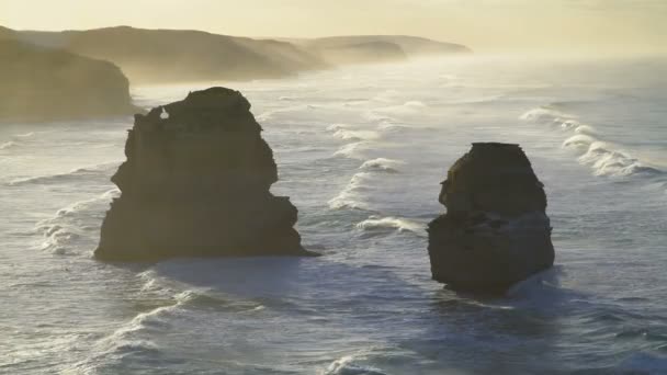 Oceaan Golven Rond Twaalf Apostelen Offshore Rotsformaties Met Kust Sea — Stockvideo