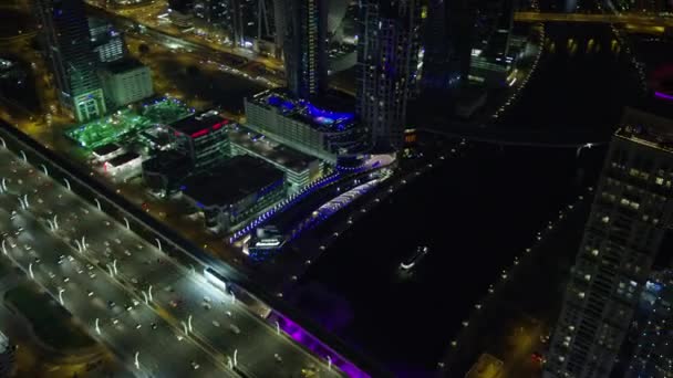 Dubai Maart 2018 Luchtfoto Verlicht Nacht Stadszicht Business Bay Dubai — Stockvideo