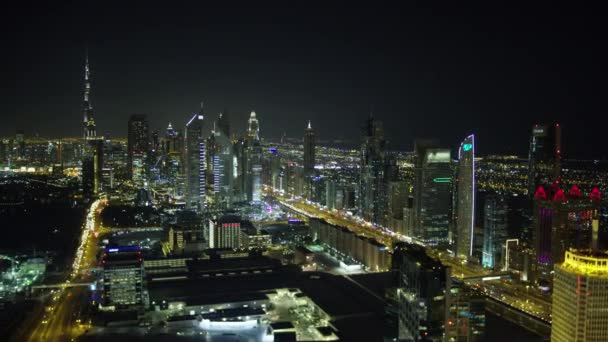 Légi Éjszakai Kivilágított Város Nézd Burj Khalifa Sheikh Zayed Road — Stock videók