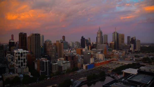 Melbourne Austrália Março 2018 Céu Nublado Sobre Edifícios Comerciais Arranha — Vídeo de Stock