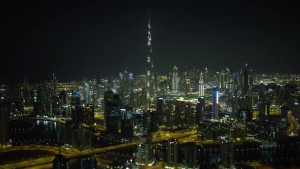 Dubai Marzo 2018 Noche Aérea Vista Ciudad Burj Khalifa Iluminado — Vídeos de Stock