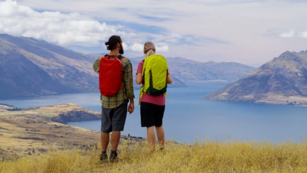 Kafkas Erkek Kadın Takım Kalkınan Otago Yeni Zelanda Macera Keşif — Stok video
