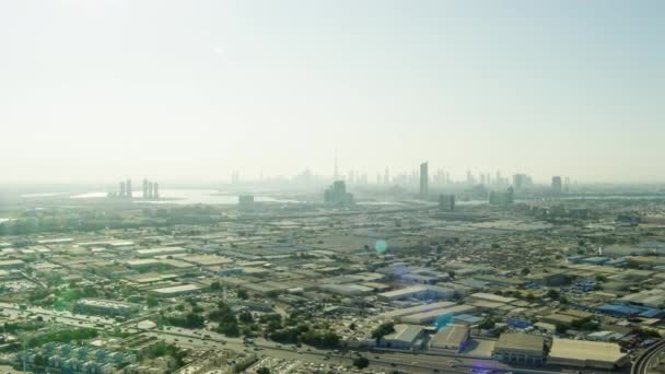 Luchtfoto Stad Wolkenkrabbers Dubai Creek Bedrijfsgebouw Business Gebied Moderne Voertuig — Stockvideo
