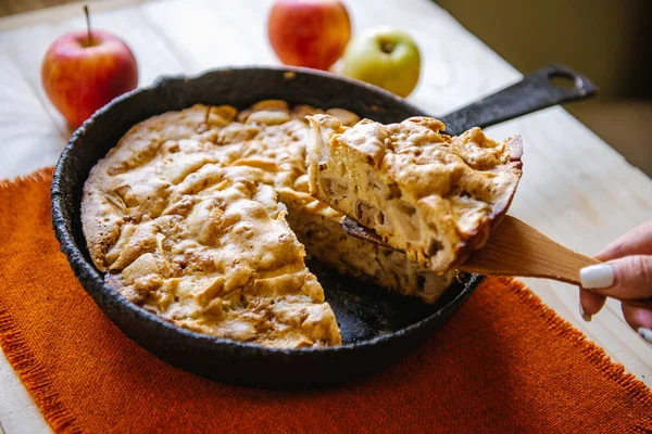 Apple Pie Vintage Form Autumn Composition Apples Pie Dessert Ready — Stock Photo, Image