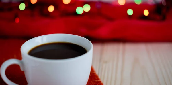 Foto Einer Tasse Mit Kaffee Auf Einem Hölzernen Hintergrund Mit — Stockfoto