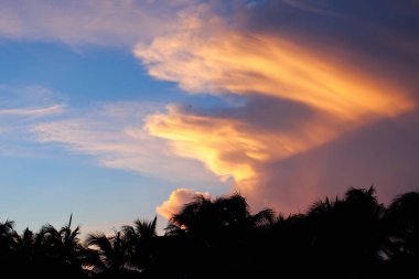 Cancun gün batımı. Meksika