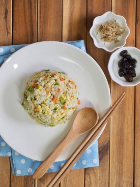 Asya gıda sebze yumurta kızarmış pilav