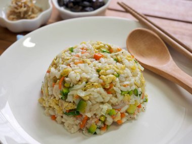 Asya gıda sebze yumurta kızarmış pilav