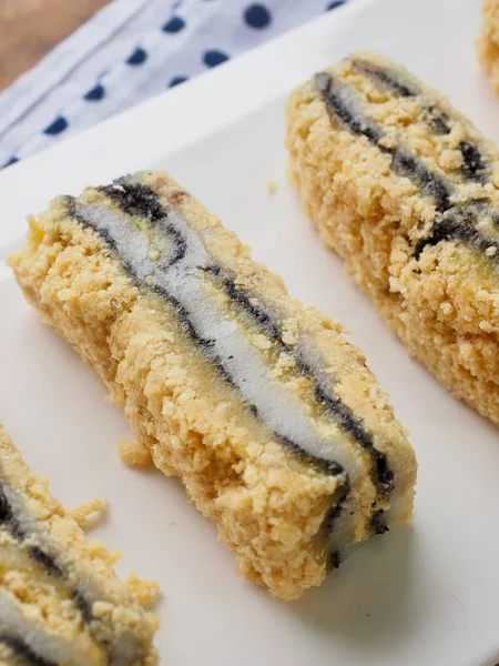 Kore yemeği siyah susam powderedsoybean yapışkan pirinç keki