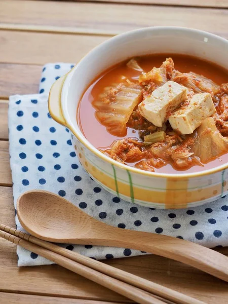 Kore yemeği Kimchi güveç, Kimchi-jjigae