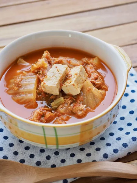 Kore yemeği Kimchi güveç, Kimchi-jjigae