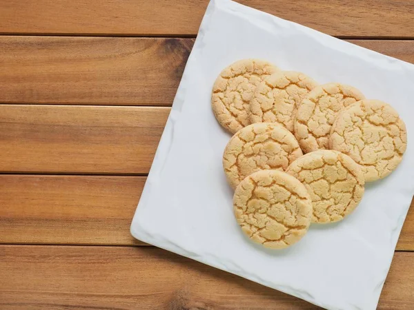 Tereyağlı kurabiye, şekerleme, yuvarlak