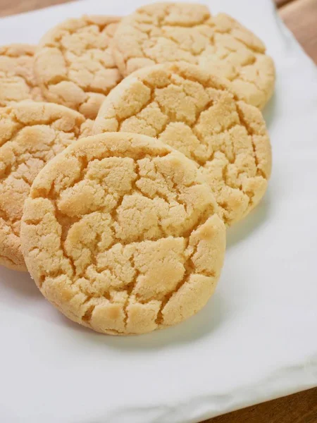 Tereyağlı kurabiye, şekerleme, yuvarlak