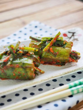 Kore yemeği doldurulmuş salatalık turşusu, salatalık turşusu, salatalık turşusu, Oi-so-bagi