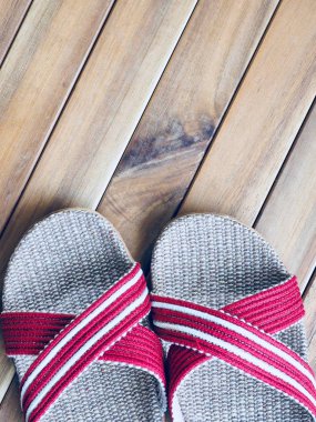 Kadınlar için yaz sandalet