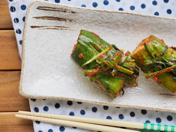 Kore yemeği doldurulmuş salatalık turşusu, salatalık turşusu, salatalık turşusu, Oi-so-bagi