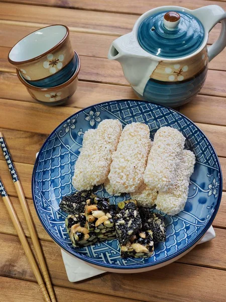 Kore geleneksel çerez yugwa, siyah susam gangjeong, Hangwa