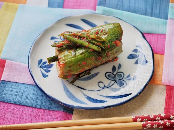 Kore yemeği doldurulmuş salatalık turşusu, salatalık turşusu, salatalık turşusu, Oi-so-bagi