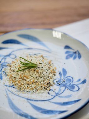   Bitkisel lezzet tuz, baharat toz