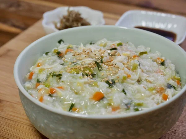 Kore yemeği Chickenriceporridge, dakjuk