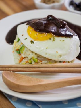 Asya gıda sebze yumurta kızarmış pilav