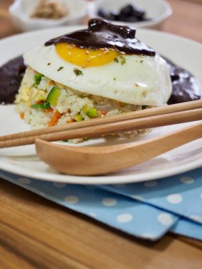 Asya gıda sebze yumurta kızarmış pilav