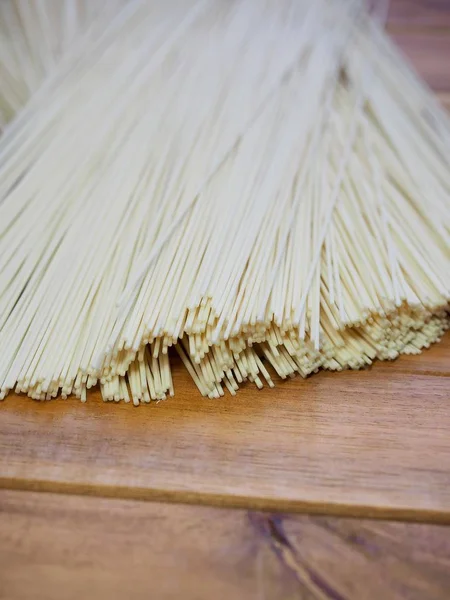 アジアの食品乾燥小麦粉麺 — ストック写真