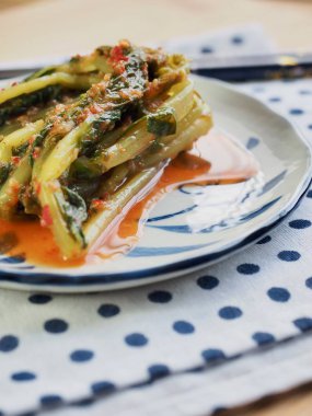 Kore yemeği taze turp turpu.