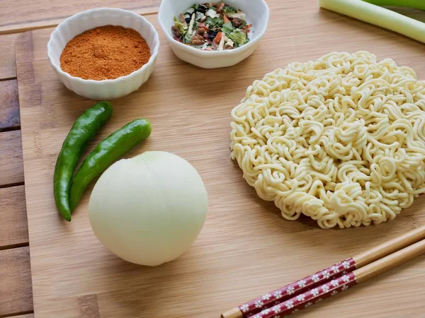 Azjatyckie Jedzenie Instant Ramen Warzywa — Zdjęcie stockowe