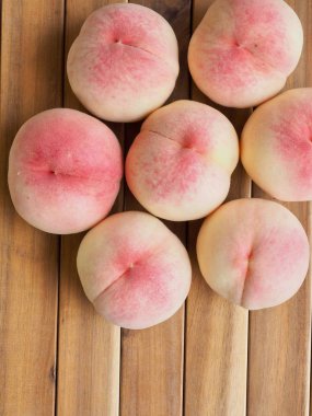 Asya meyve taze şeftali