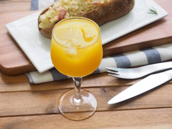 Fresh Organic Orange Juice — Stock Photo, Image