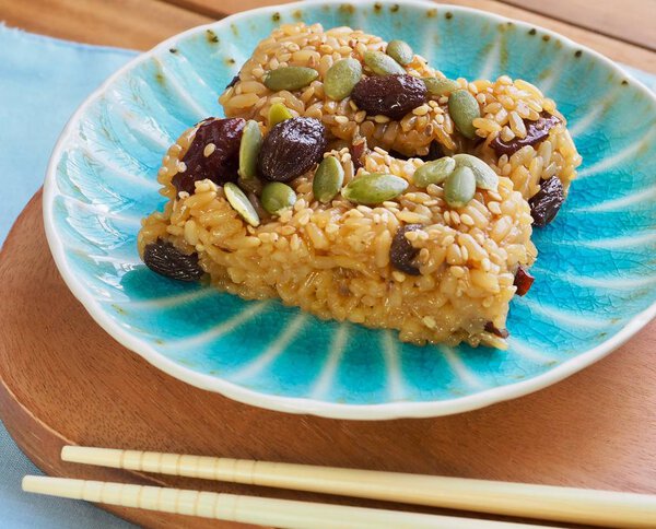 Корейский ягбаб, ароматно-глютеновый рикемикс с медом
